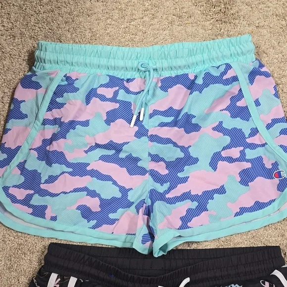 Champion Kids Multicolor Shorts Bundle 14/16 - Picture 4 of 6